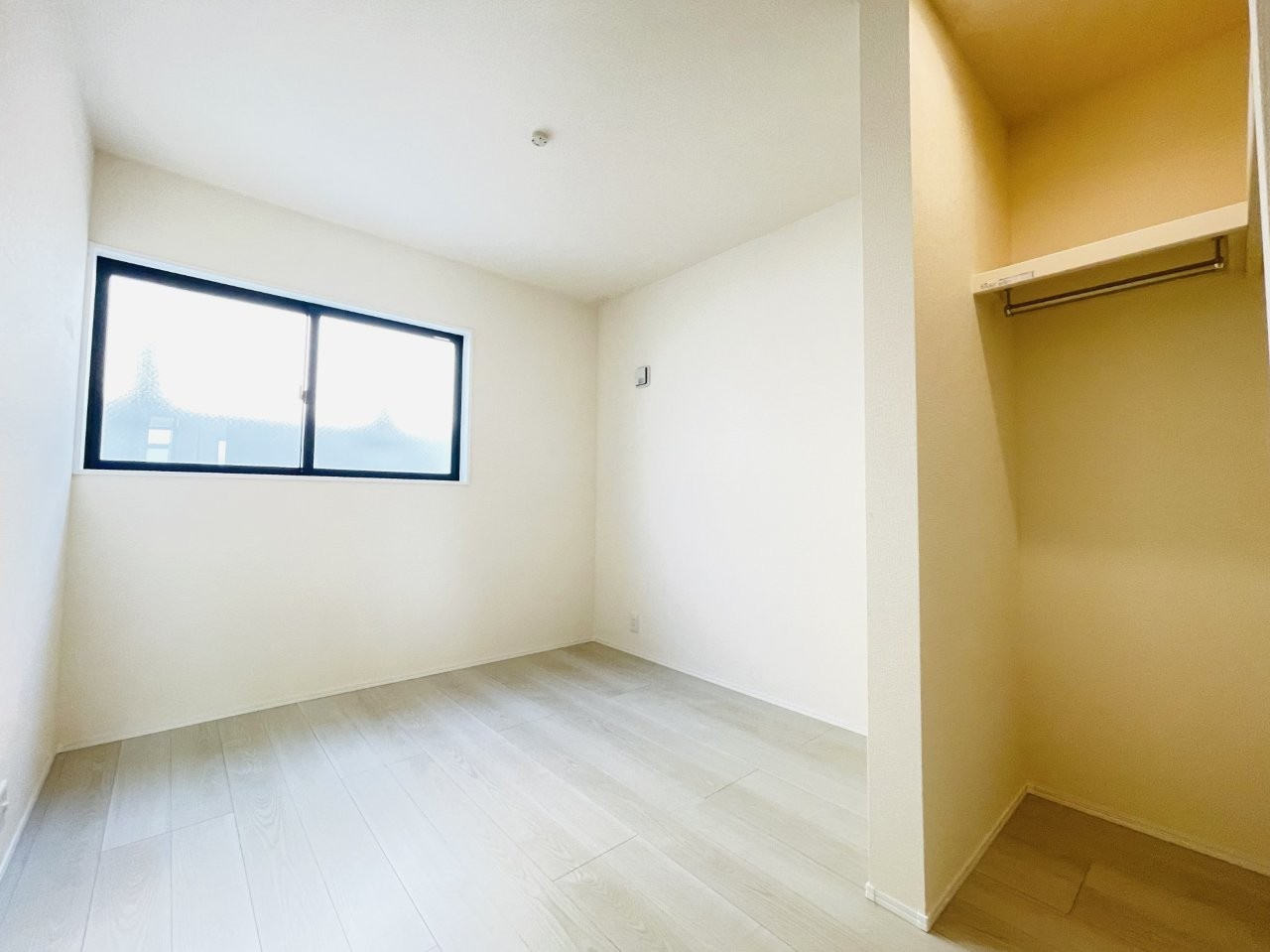 岡崎市元能見町　新築分譲住宅　全2棟　1号棟の洋室|家族一人一人の大切なプライベート空間です。