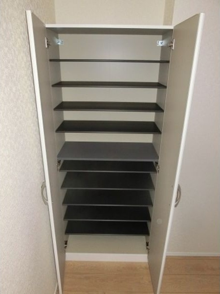 maison de paix　(メゾンドペペ)の玄関