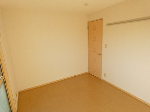 ヒルグレイスB棟の洋室