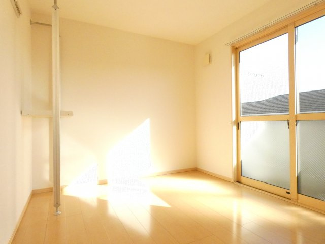 ヒルグレイスB棟の寝室