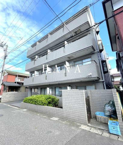 海楽新井マンションの外観