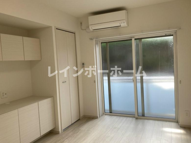 グレイス岩槻の居間・リビング