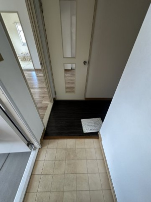 【玄関】 | KSポラールS棟 | ゆったりとした玄関です