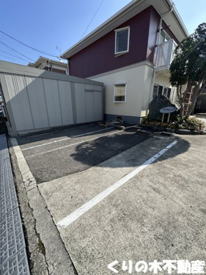 【駐車場】 | KSポラールS棟 | 駐車場に車を止められます