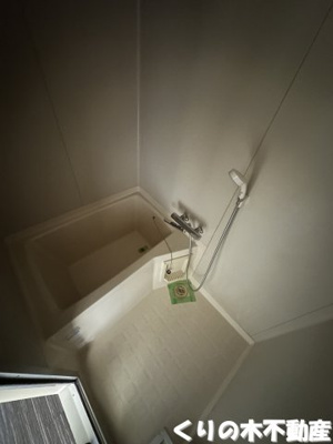 【浴室】 | KSポラールS棟 | 落ち着いた空間のお風呂です