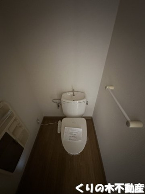 【トイレ】 | KSポラールS棟 | 清潔感のあるトイレです