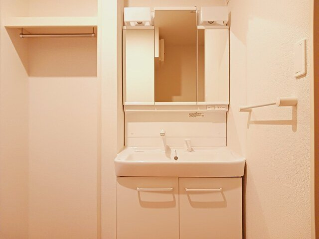 シェーナ　ドゥの洗面所|忙しい朝には欠かせない洗面所です