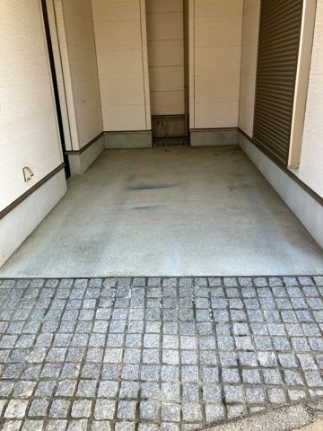 東古市場戸建の駐車場