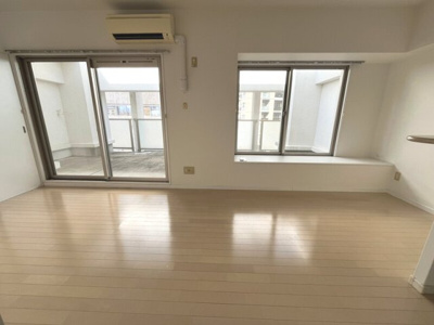 【居間・リビング】 | ローズモント・フレア舞鶴