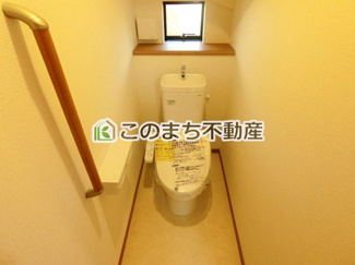 【トイレ】 | ハートフルタウン宇都宮市富士見が丘3丁目132番　A号棟 | 同社施工物件の写真です。※建具やフローリング、その他仕様が違う場合がございます。