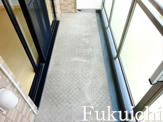 HF学芸大学レジデンスのバルコニー