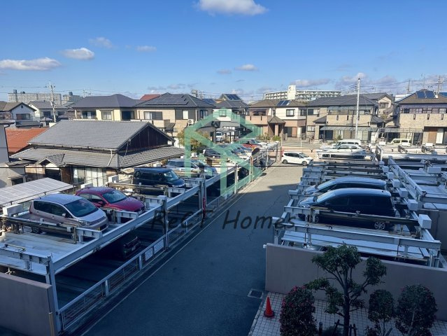 グランプレステージ明石魚住の駐車場