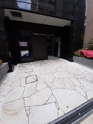 【エントランス】 | S-RESIDENCE難波Briller