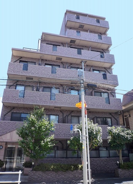 エスコート上落合の外観