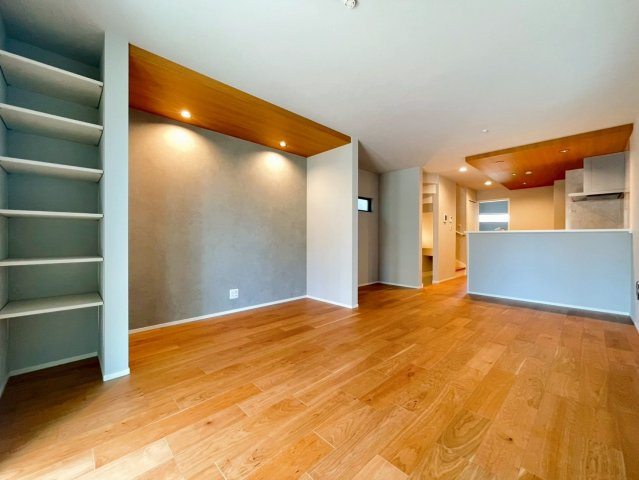 上菅田町Ⅷの居間・リビング|同社施工例