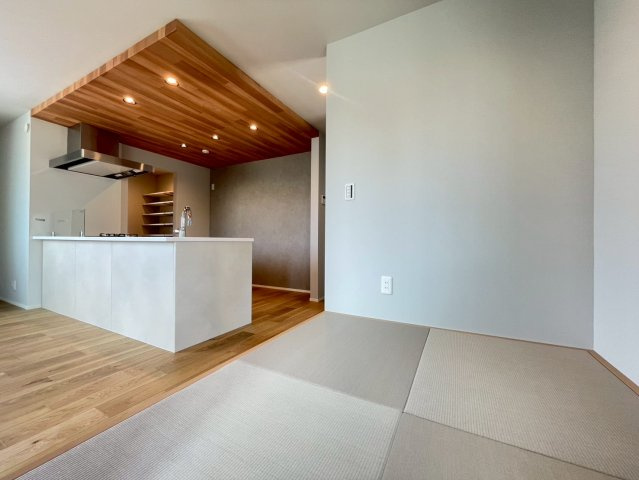 上菅田町Ⅷの居間・リビング|同社施工例