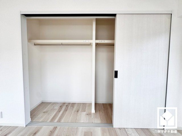 グラン・ドムール山科の収納