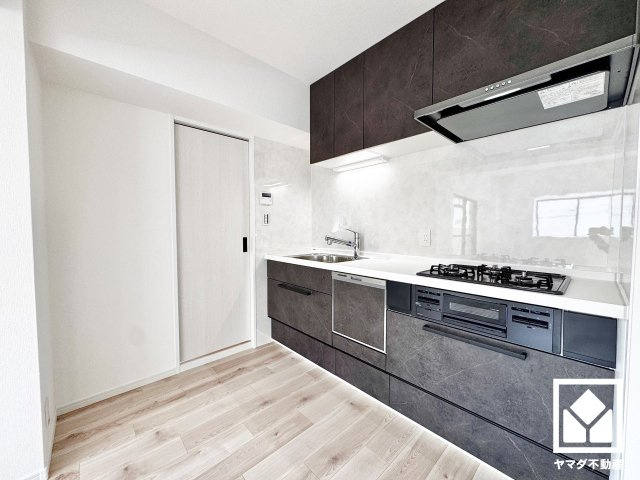 グラン・ドムール山科のキッチン