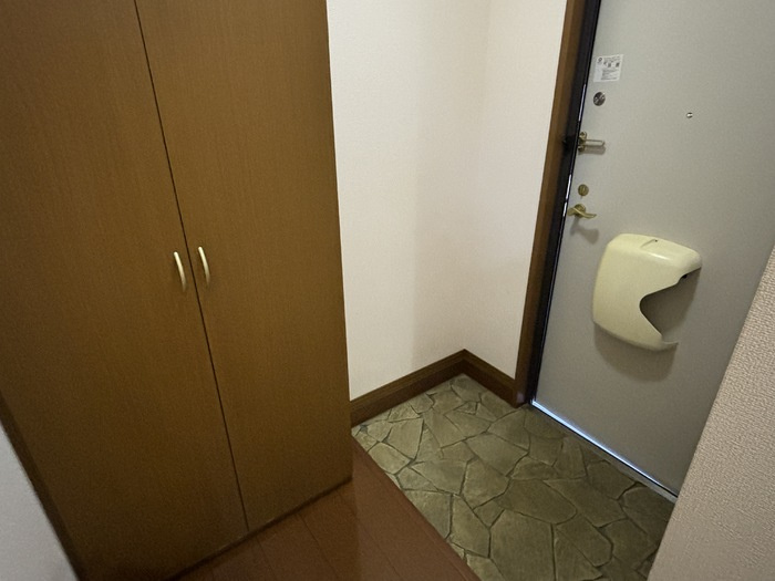 メゾネットメゾンの玄関