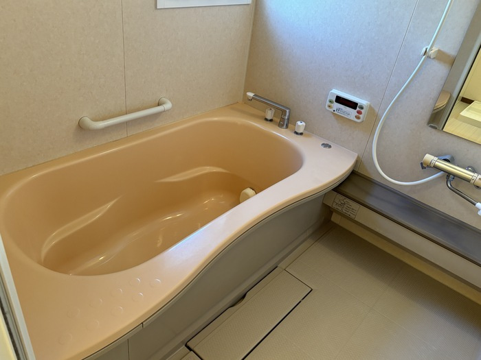 メゾネットメゾンの浴室