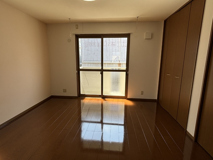 メゾネットメゾンの洋室