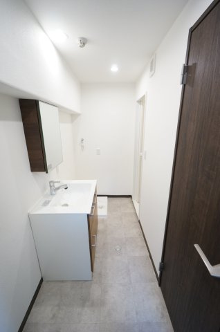 花見川ロイヤルマンションAの洗面所|オンライン対能応可！