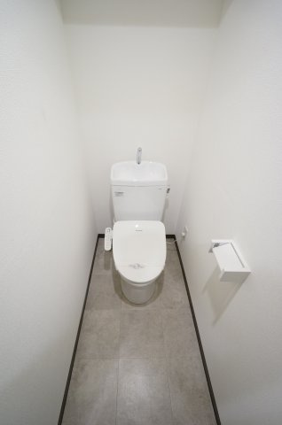 花見川ロイヤルマンションAのトイレ|初期費用ご相談ください！