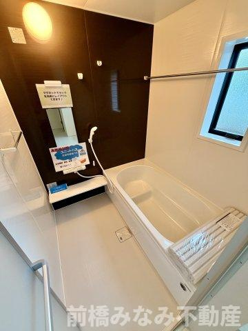 【新築平屋】高崎市箕郷町生原第7　４号棟(全４棟)　リーブルガーデン　新築建売分譲の浴室|落ち着いた空間のお風呂です