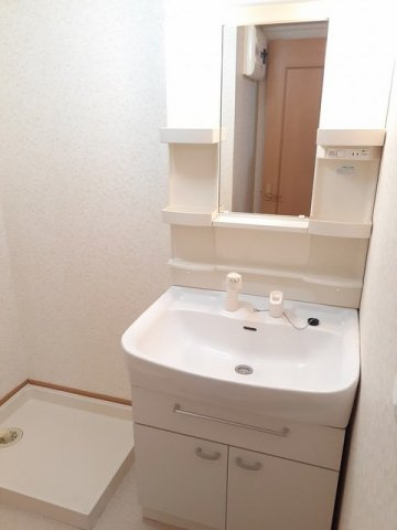 コンパクトで使いやすい洗面所