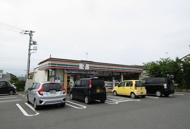 セブンイレブン一宮舞台店まで700m