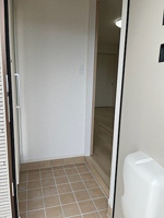 シンプルで使いやすい玄関です