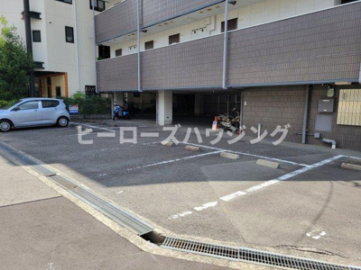 【駐車場】 | メゾンドール豊寿荘
