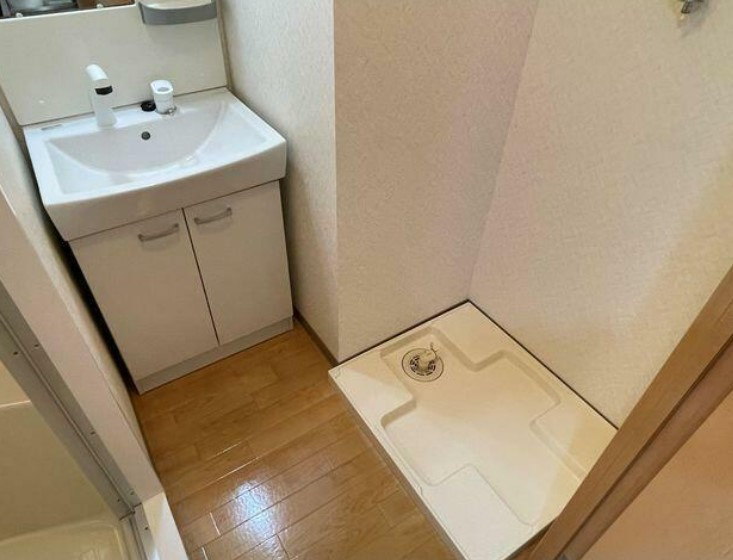 シャンティの独立洗面台