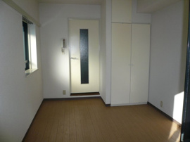 こちらのリビングで趣味の時間をお楽しみください