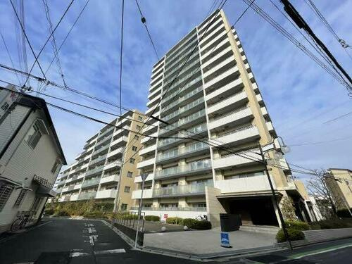 シャリエ門真グランマークス