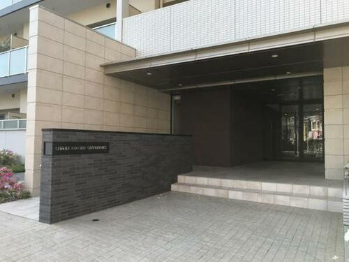 シャリエ門真グランマークスのエントランス|■物件内覧・資金計画相談・住宅ローン相談、リフォーム相談、お問合せ受付中■
※当日・翌日のご内覧、ご相談はお電話でのお問合せがスムーズです！