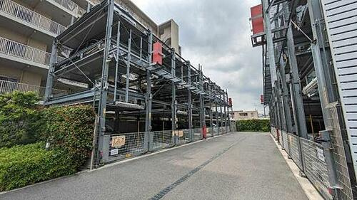 シャリエ門真グランマークスの駐車場|■物件内覧・資金計画相談・住宅ローン相談、リフォーム相談、お問合せ受付中■
※当日・翌日のご内覧、ご相談はお電話でのお問合せがスムーズです！