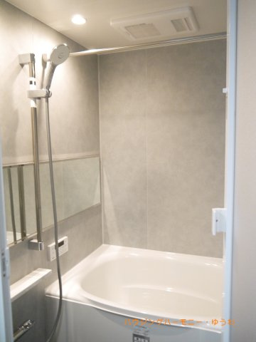 【浴室】 | 目白ガーデニア | 落ち着いた空間のお風呂です