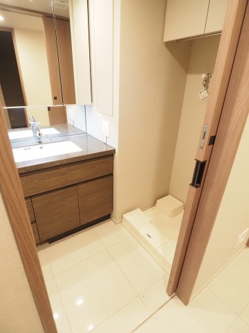 【洗面所】 | アトラスシティ千歳烏山グランスイート風ノ棟