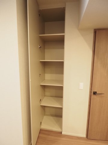 【収納】 | アトラスシティ千歳烏山グランスイート風ノ棟