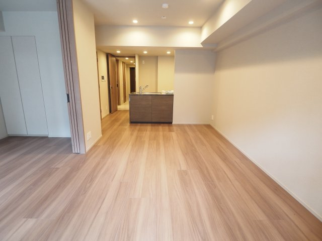 【居間・リビング】 | アトラスシティ千歳烏山グランスイート風ノ棟