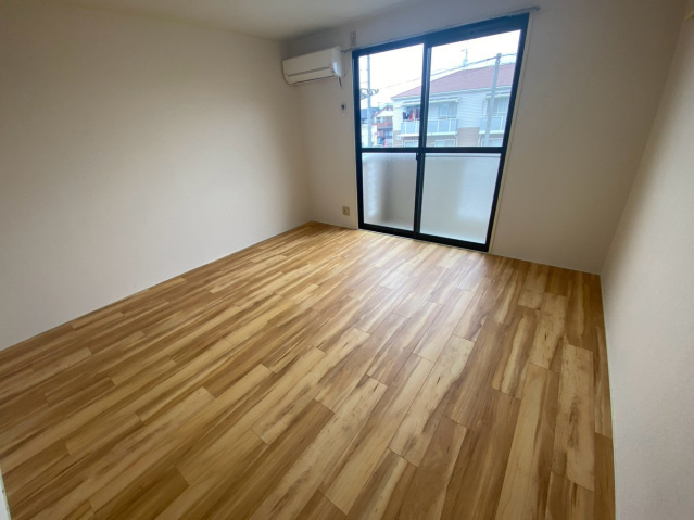 フラッツ21の居間・リビング