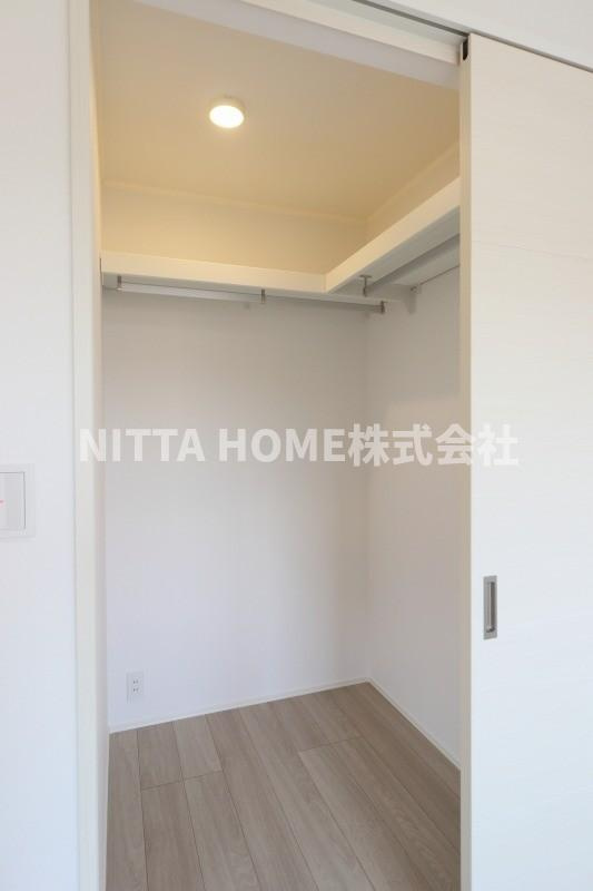 Ｃasa　Ｕnoの収納|ウォークインクローゼットもついています◇