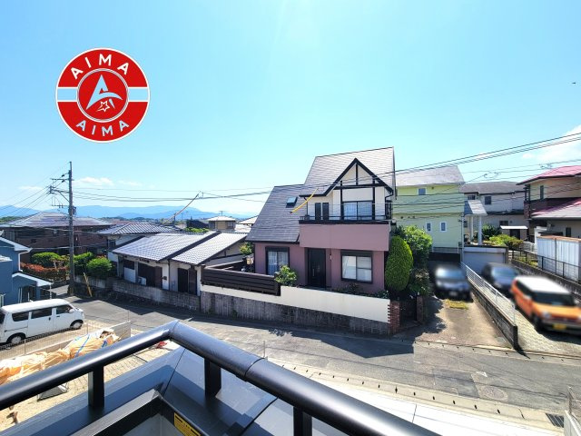福岡市南区鶴田1丁目第1-4棟（3号棟）の展望|窓から緑が見える物件も魅力的です。