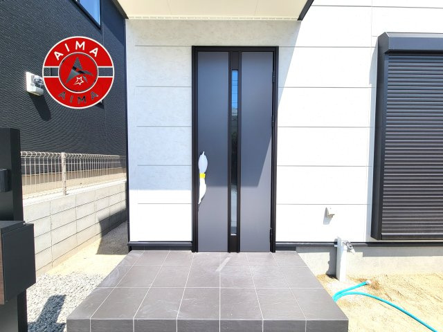 福岡市南区鶴田1丁目第1-4棟（3号棟）の玄関|おでかけの時も帰った時も、「我が家」を最初に感じでもらえる素敵な空間に。