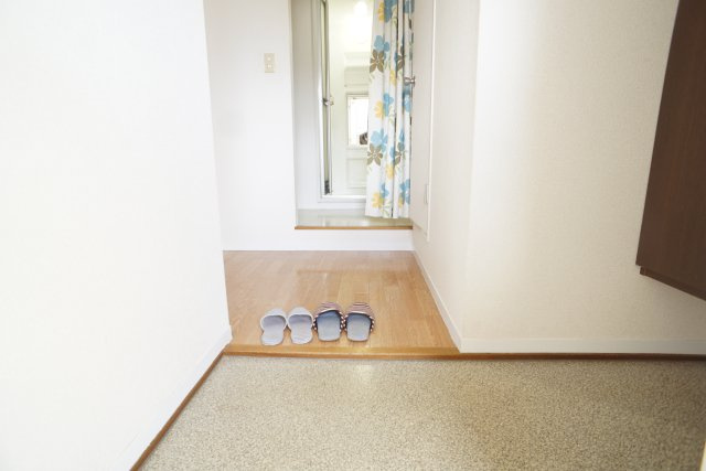 ハイツMの玄関