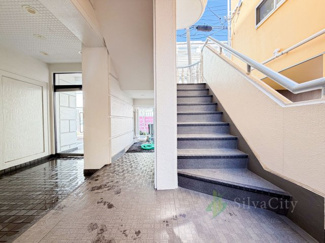 【ロビー】 | キクエイパレス自由ヶ丘 | エントランスホール