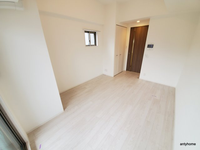 クレストタップ京橋　仲介手数料無料の寝室