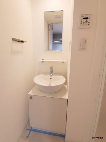 クレストタップ京橋　仲介手数料無料の洗面所