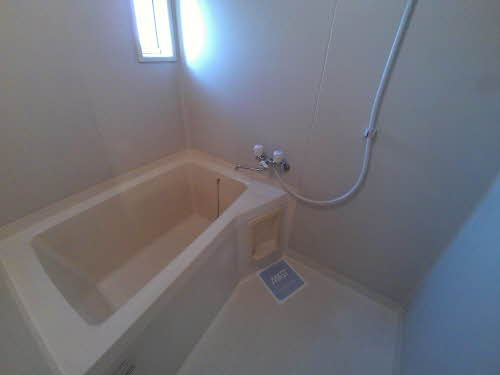 ハイツシャロームの浴室